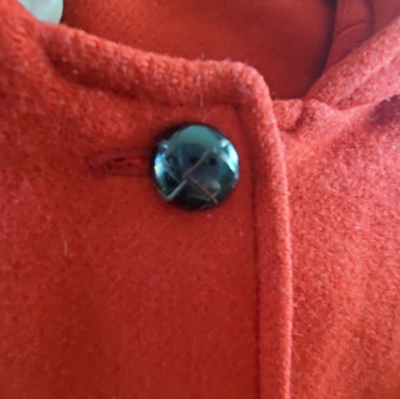 100% Virgin Wool Pendleton, Bright Red Coat, Hooded, Front Pockets. Made In USA - Picture 5 of 5